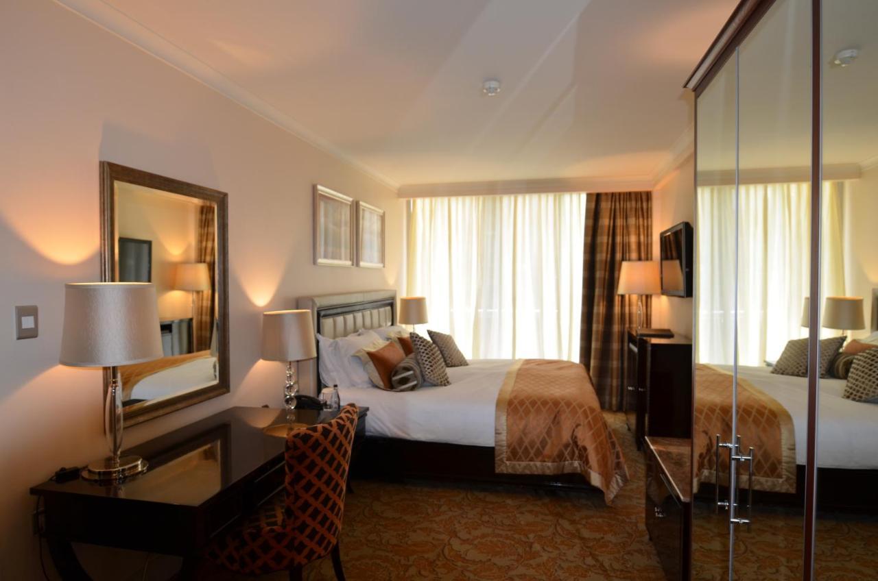 Taj Luxury Suite Kaapstad Buitenkant foto