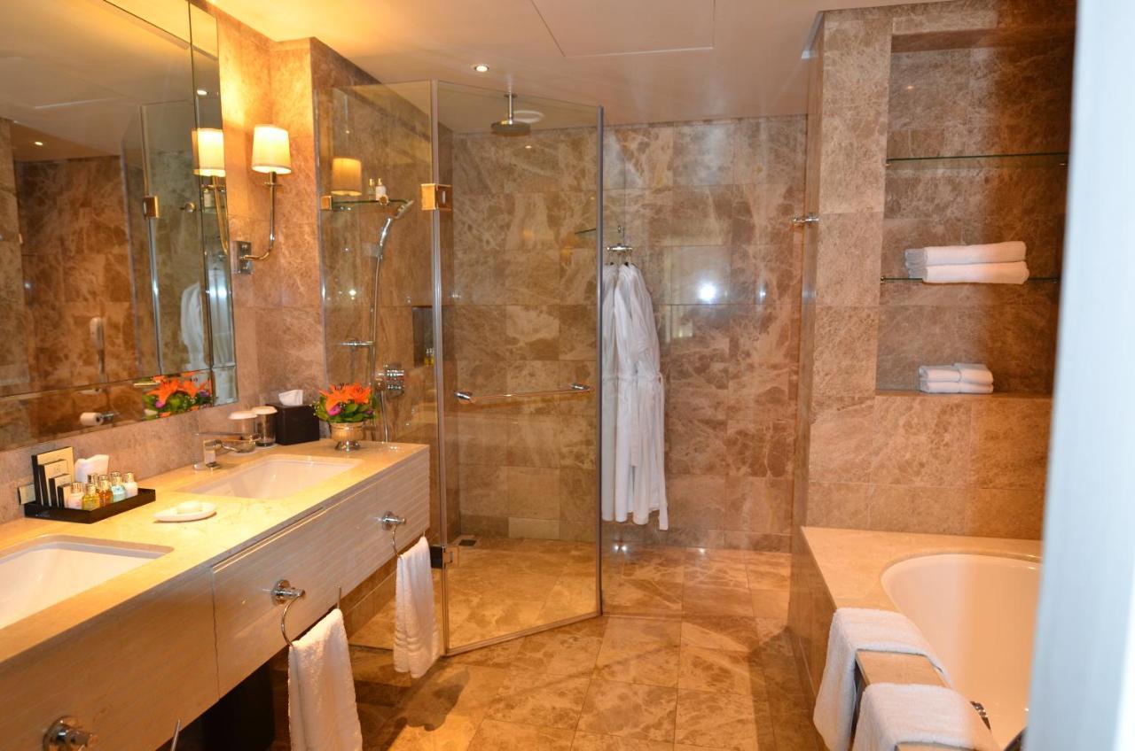 Taj Luxury Suite Kaapstad Buitenkant foto